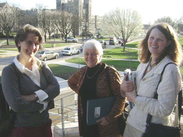 Vicki Thorn (center) with Marguerite Peeters (l) and Lisa Lickona (r) at an Institute conference